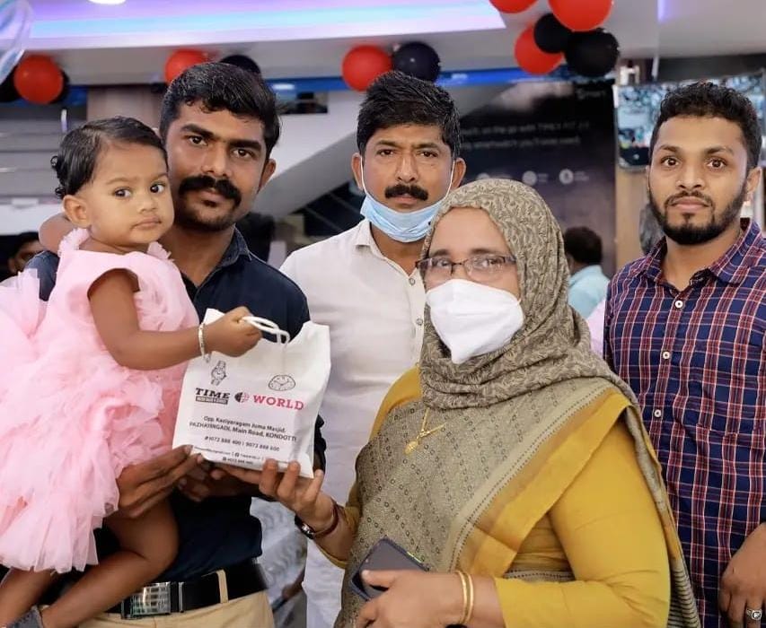 TIME WORLD Watch & Perfumes